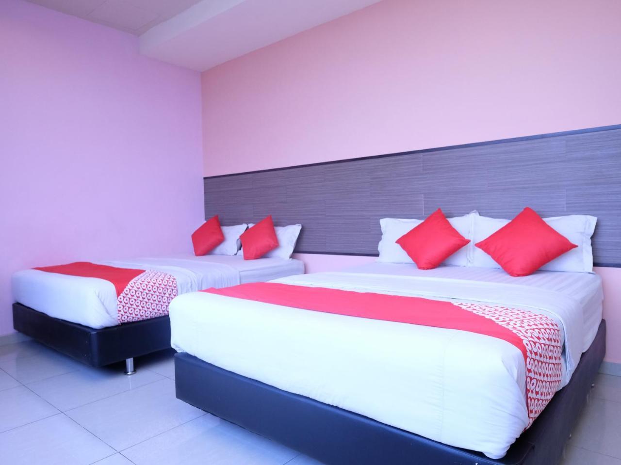 Hotel De' Tees, Masai Utama 파시르구당 외부 사진