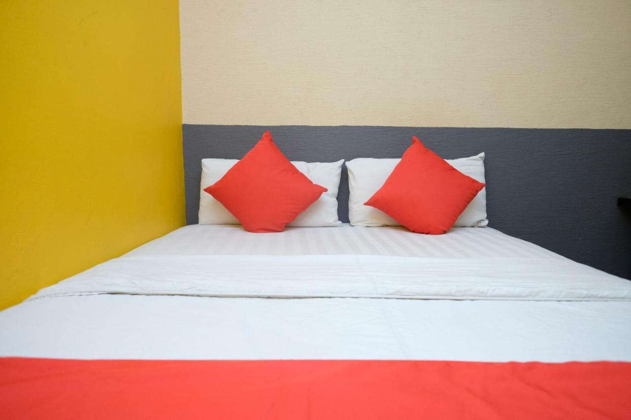 Hotel De' Tees, Masai Utama 파시르구당 외부 사진